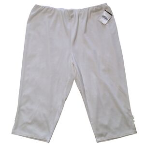 Bob Mackie Wearable Art White Capri Pants Button Hem NWT Flaw Size 3X